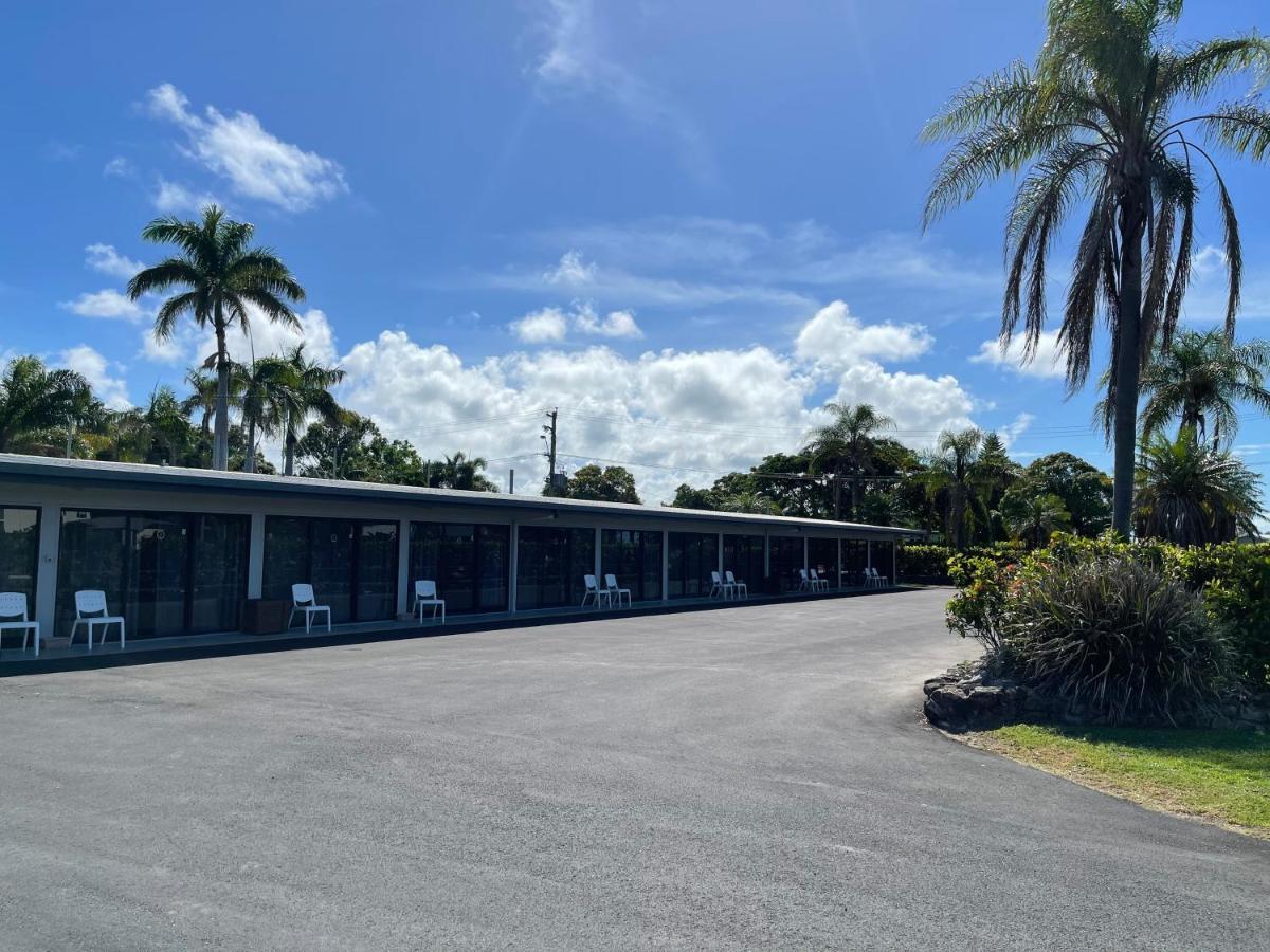 Queens Beach Hotel Bowen Exterior foto